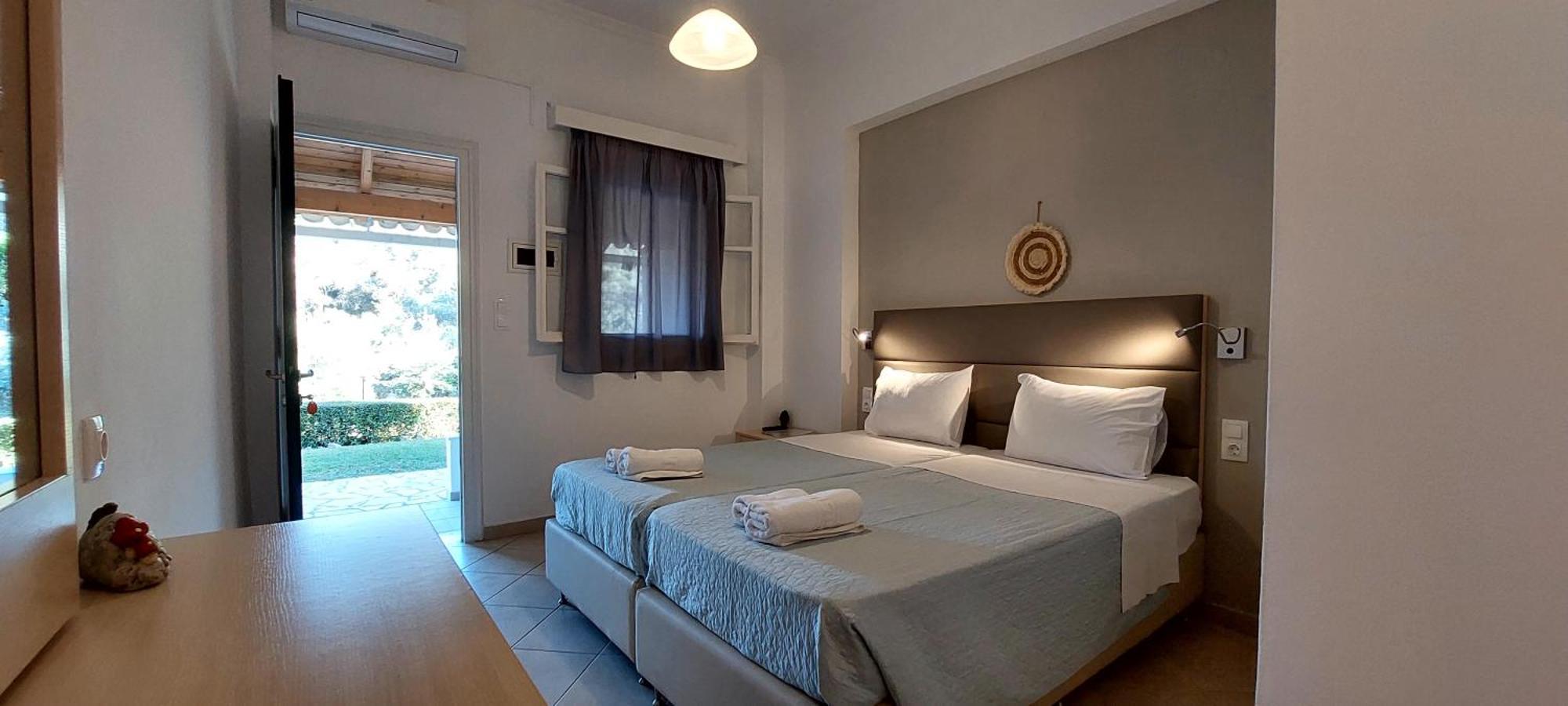 Anemona Studios ปาเลโอกัสไตรซา ภายนอก รูปภาพ